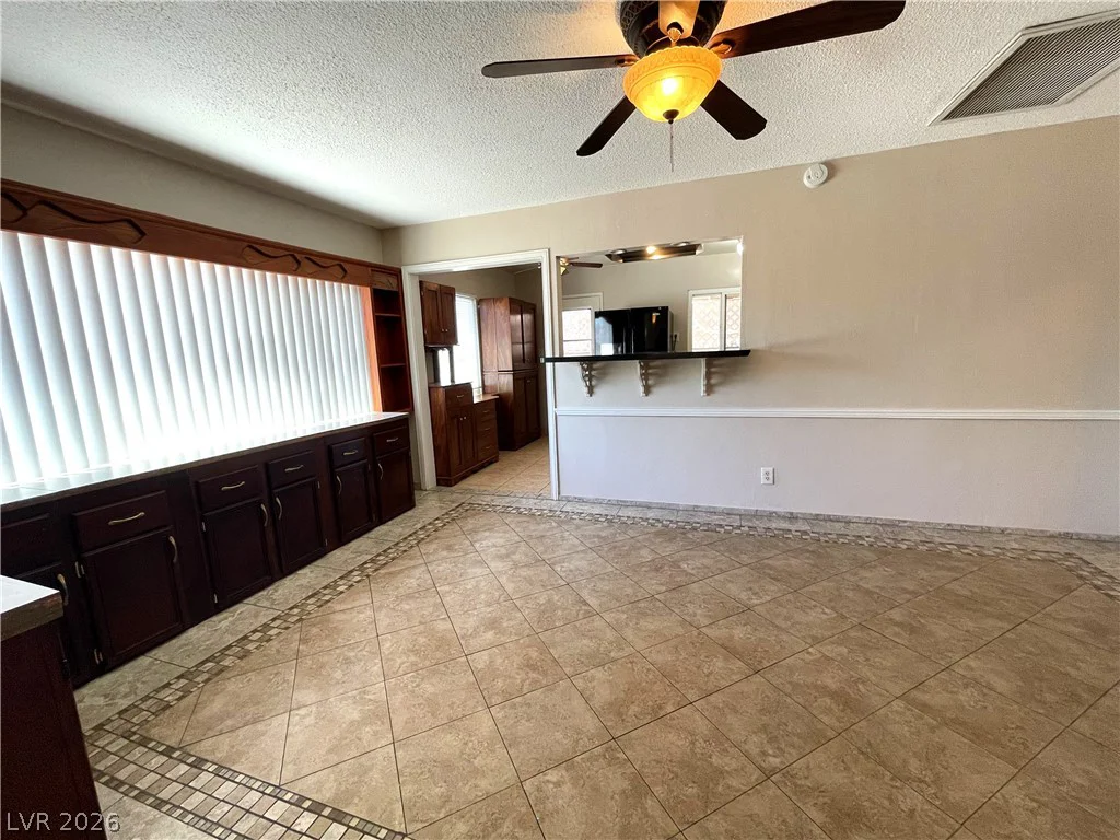 140 Elm, Henderson, NV 89015