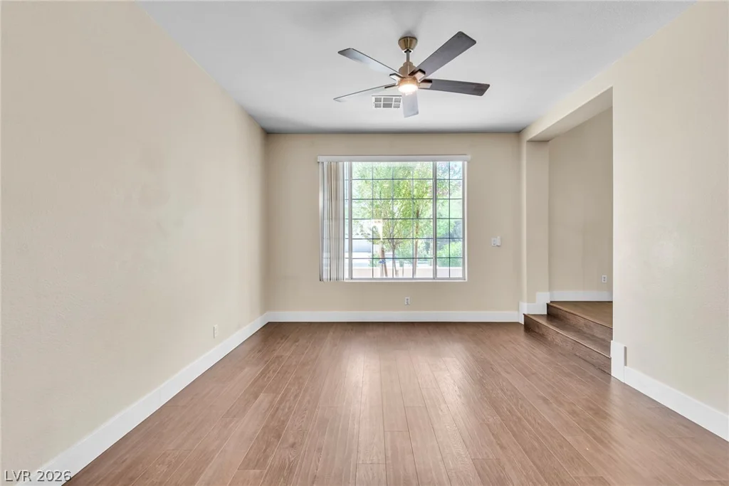 1276 High Forest, Las Vegas, NV 89123