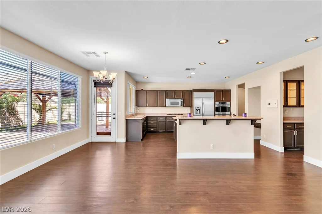 1276 High Forest, Las Vegas, NV 89123