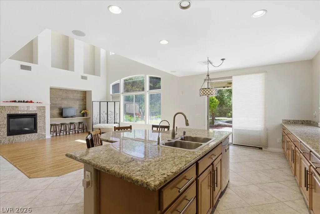 7025 Puetollano, North Las Vegas, NV 89084