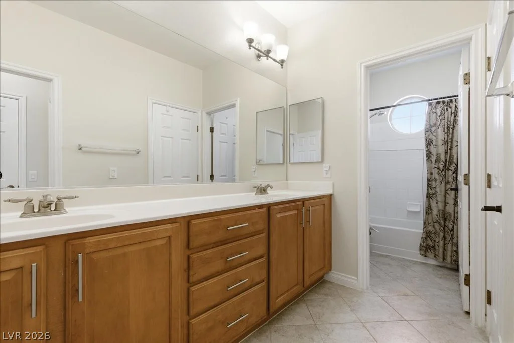 7025 Puetollano, North Las Vegas, NV 89084