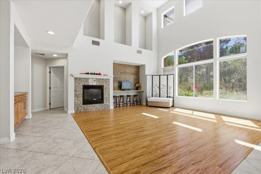 7025 Puetollano, North Las Vegas, NV 89084