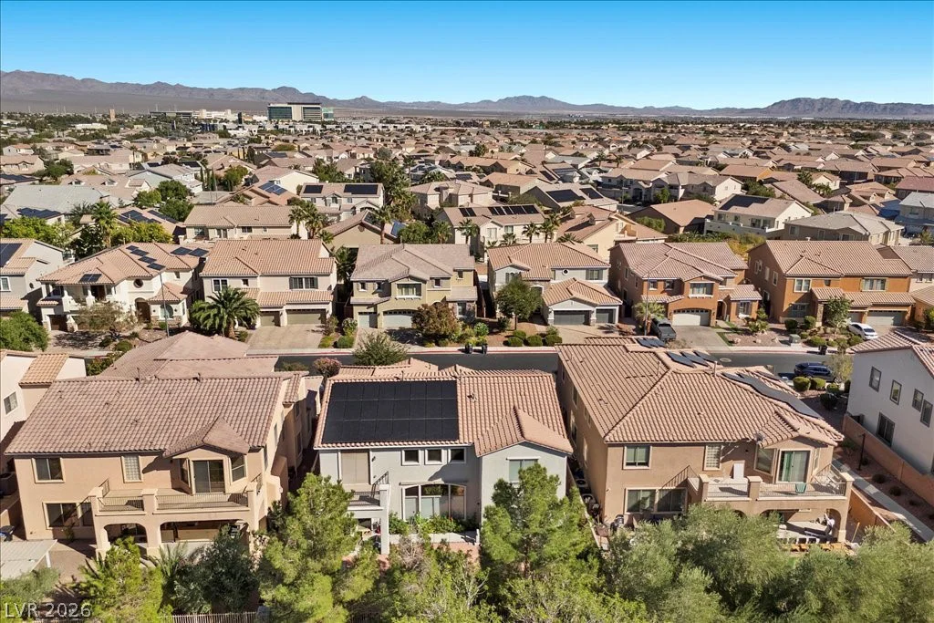7025 Puetollano, North Las Vegas, NV 89084