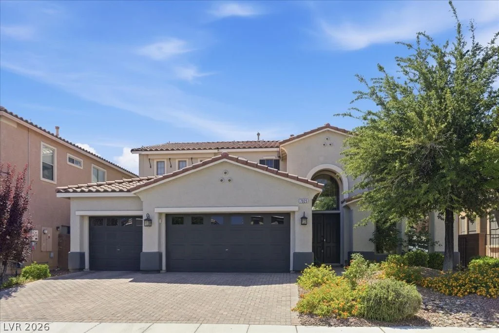 7025 Puetollano, North Las Vegas, NV 89084