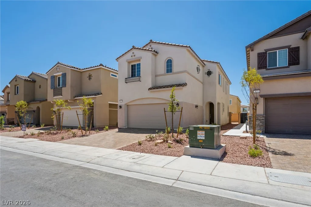 877 Camargo, Henderson, NV 89011