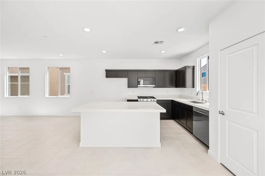 877 Camargo, Henderson, NV 89011