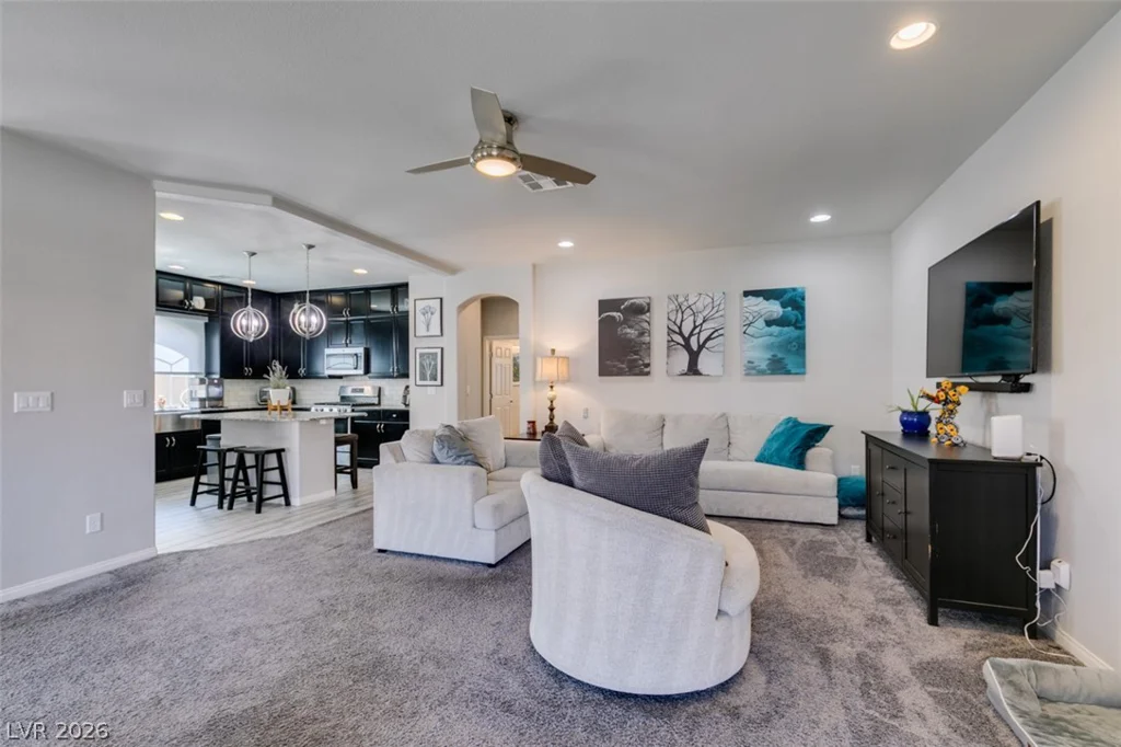 6513 Averill Creek, Las Vegas, NV 89118