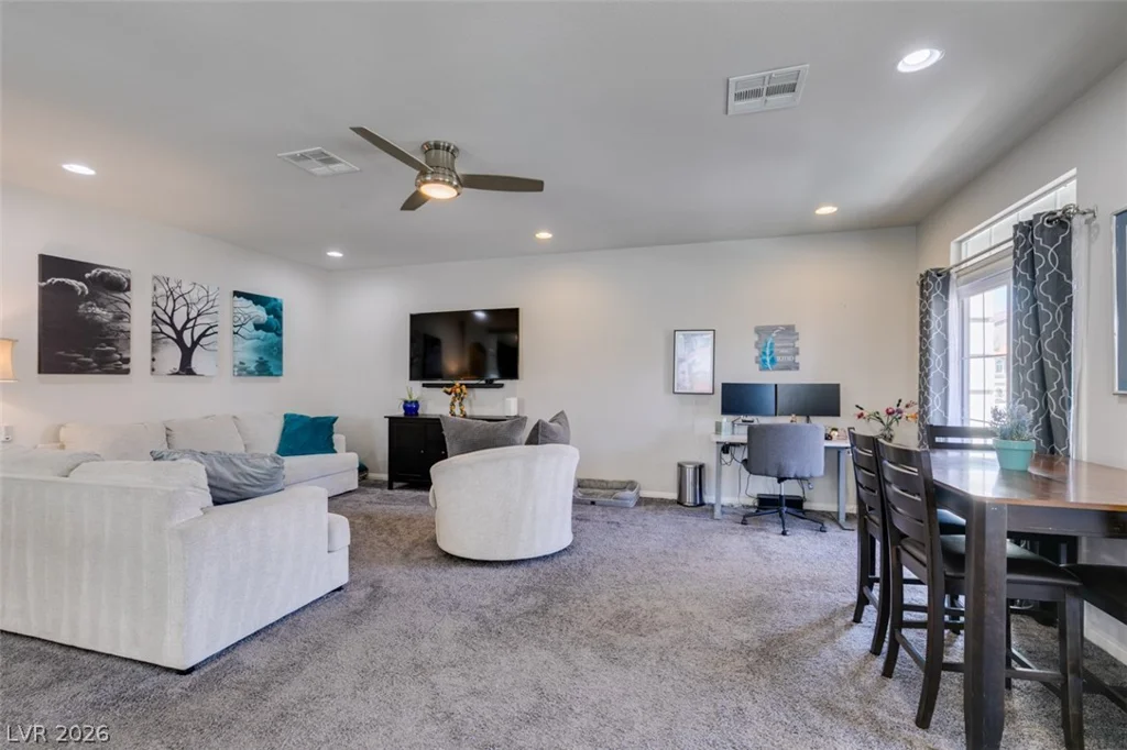 6513 Averill Creek, Las Vegas, NV 89118
