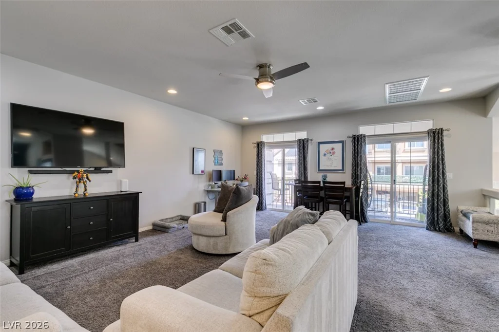 6513 Averill Creek, Las Vegas, NV 89118