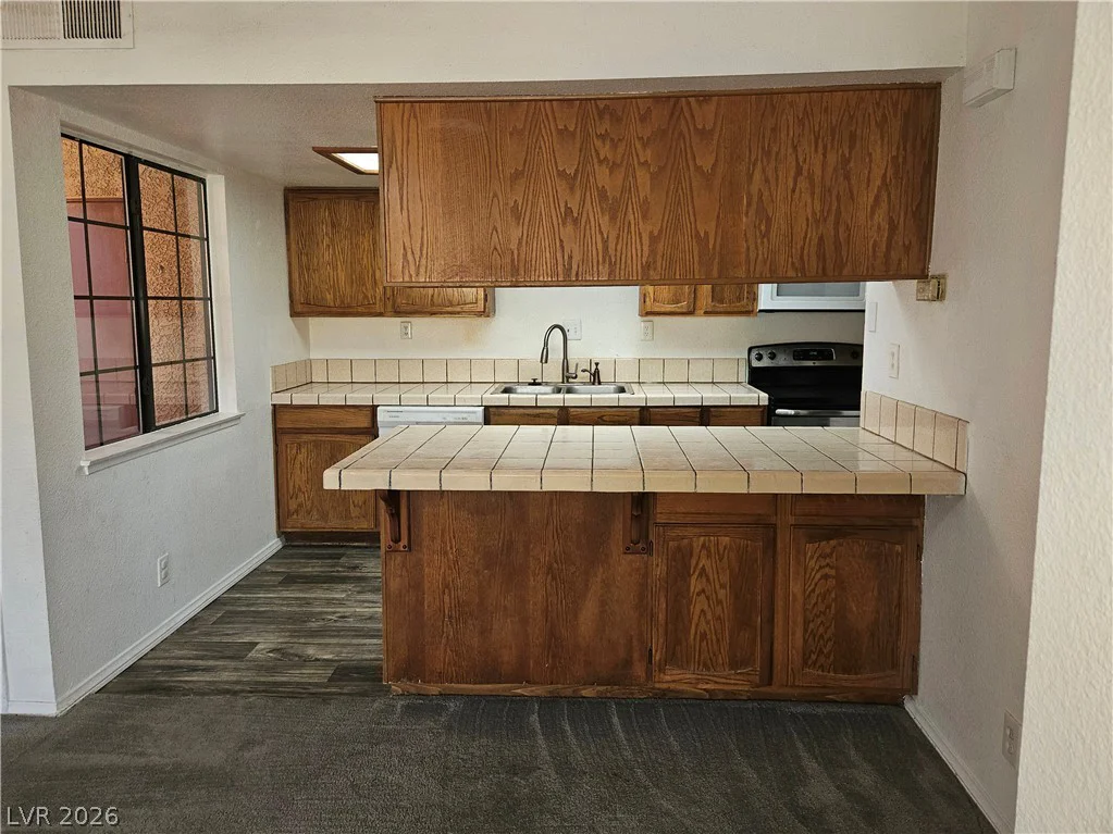 4121 Gannet, Las Vegas, NV 89103