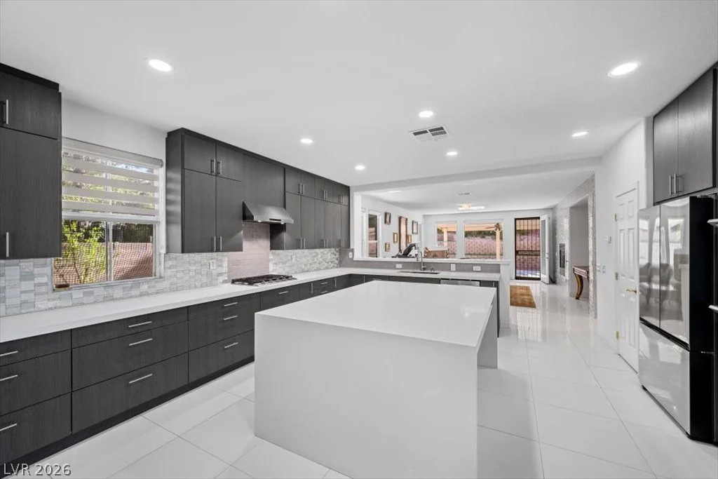 1417 Misty Moat, Las Vegas, NV 89117