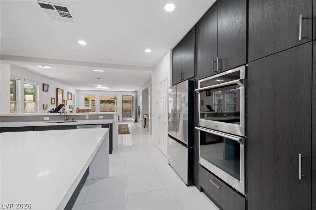 1417 Misty Moat, Las Vegas, NV 89117