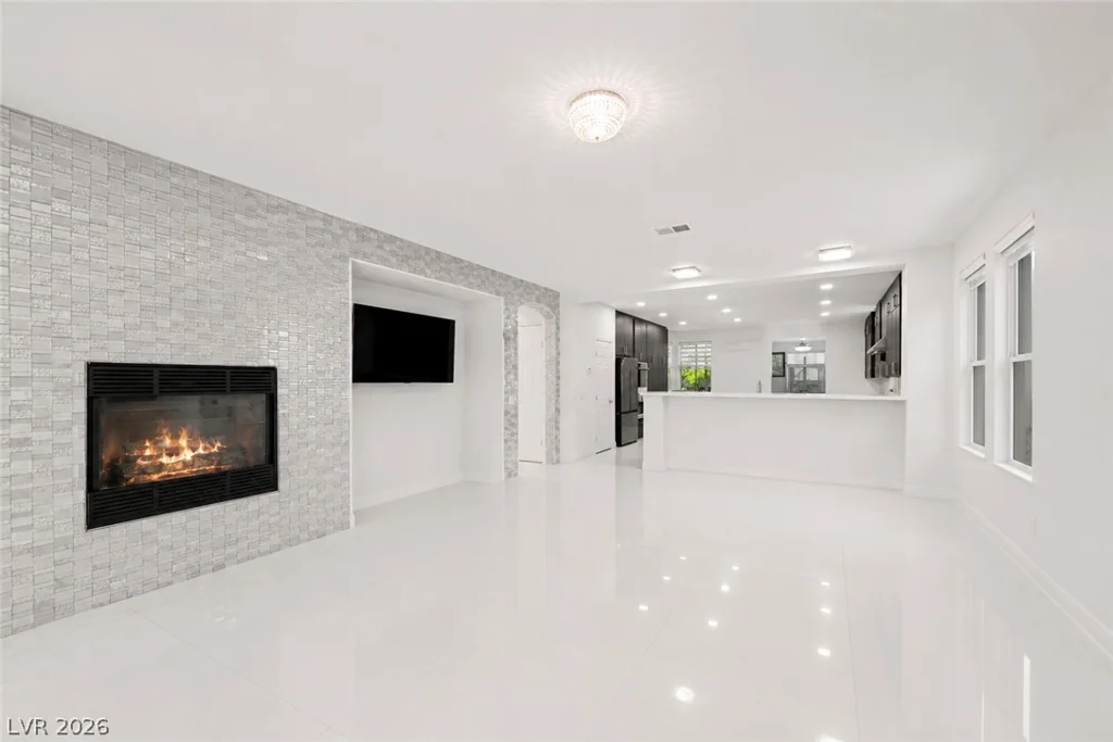 1417 Misty Moat, Las Vegas, NV 89117