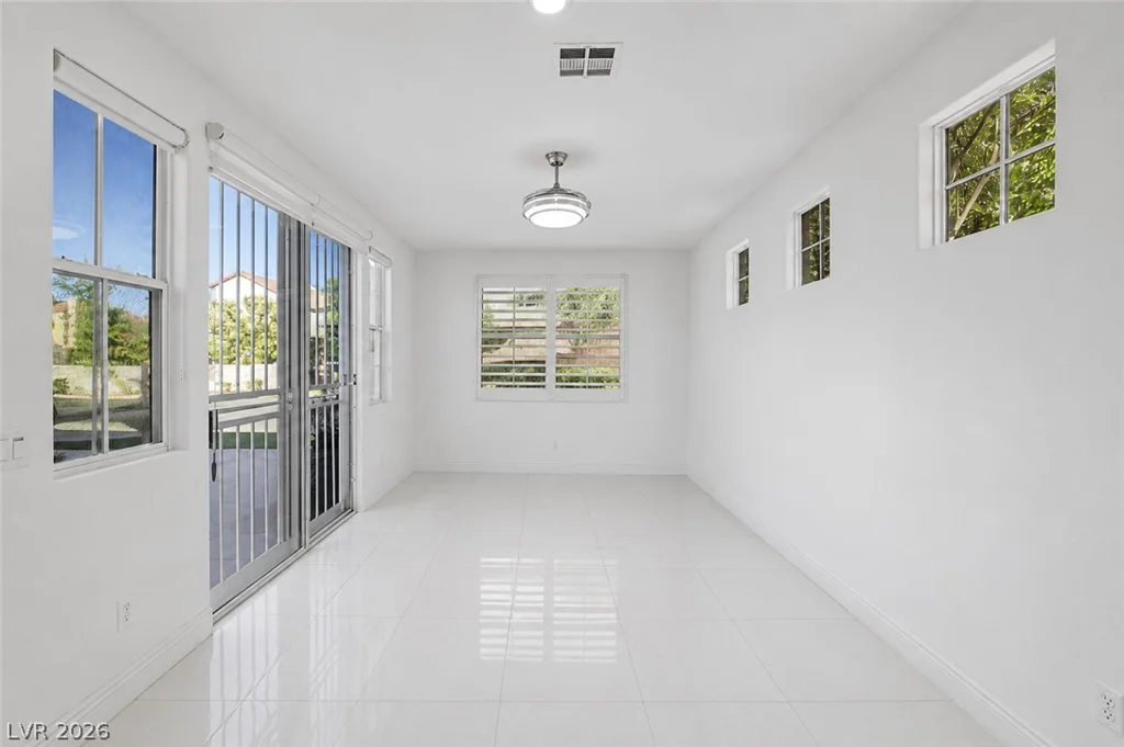 1417 Misty Moat, Las Vegas, NV 89117
