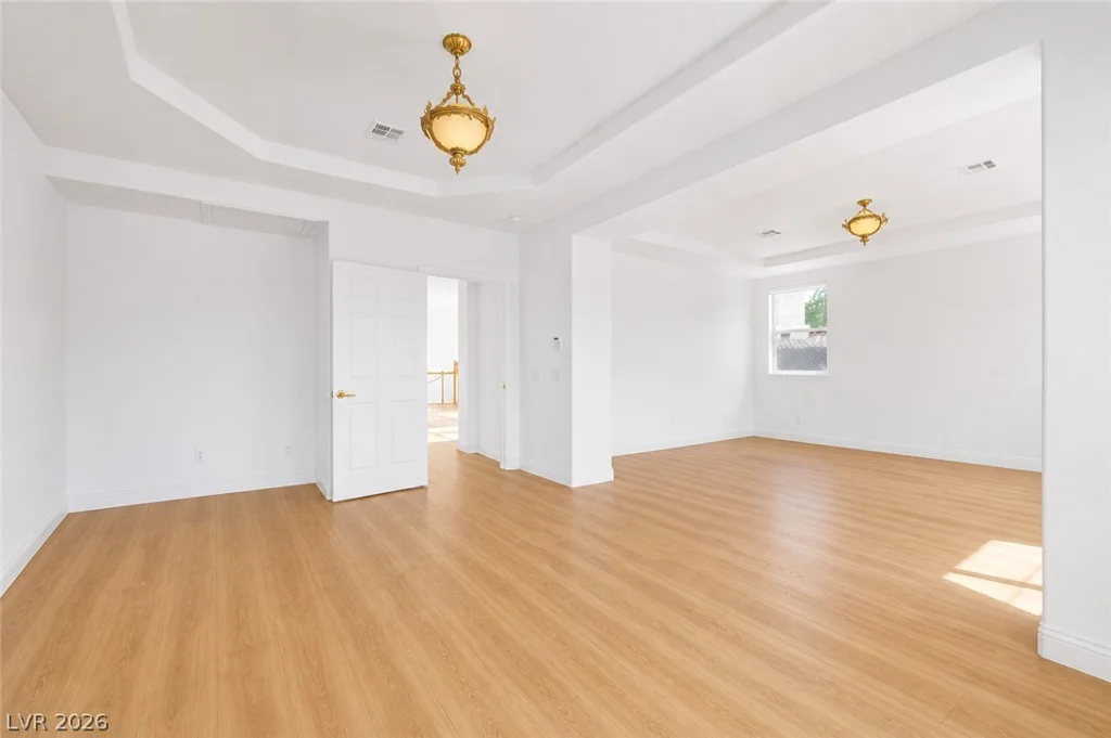 1417 Misty Moat, Las Vegas, NV 89117