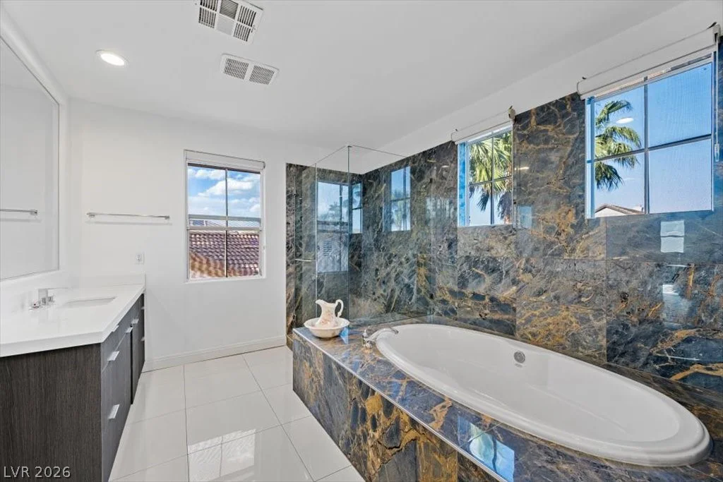 1417 Misty Moat, Las Vegas, NV 89117