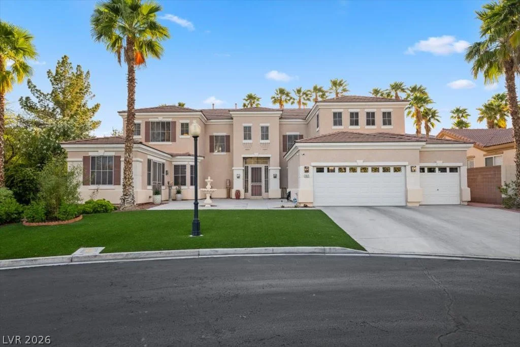 1417 Misty Moat, Las Vegas, NV 89117