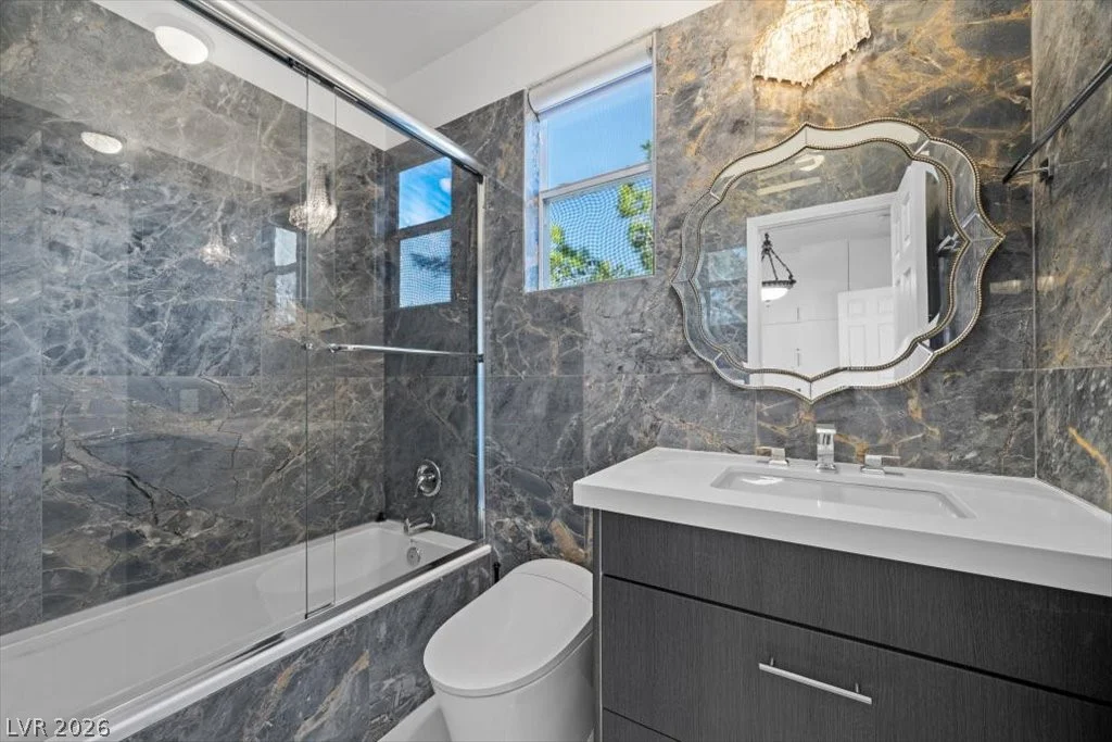 1417 Misty Moat, Las Vegas, NV 89117