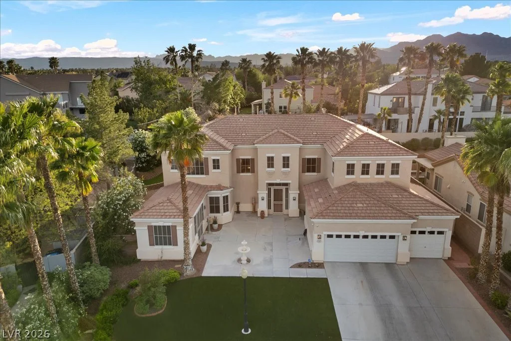 1417 Misty Moat, Las Vegas, NV 89117