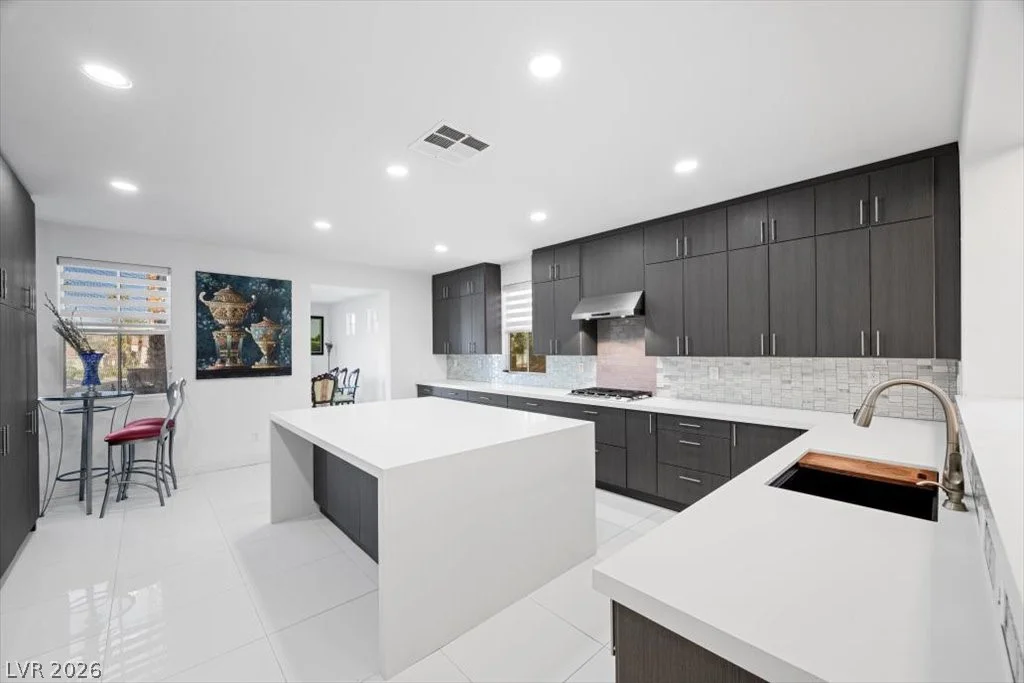 1417 Misty Moat, Las Vegas, NV 89117
