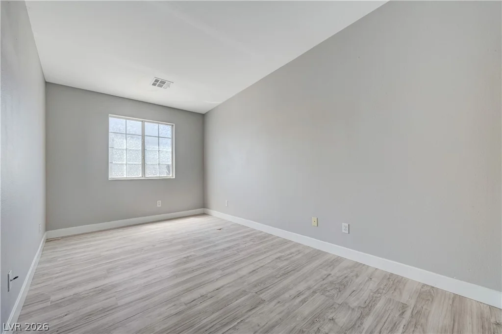 4096 Rocky Beach, Las Vegas, NV 89115