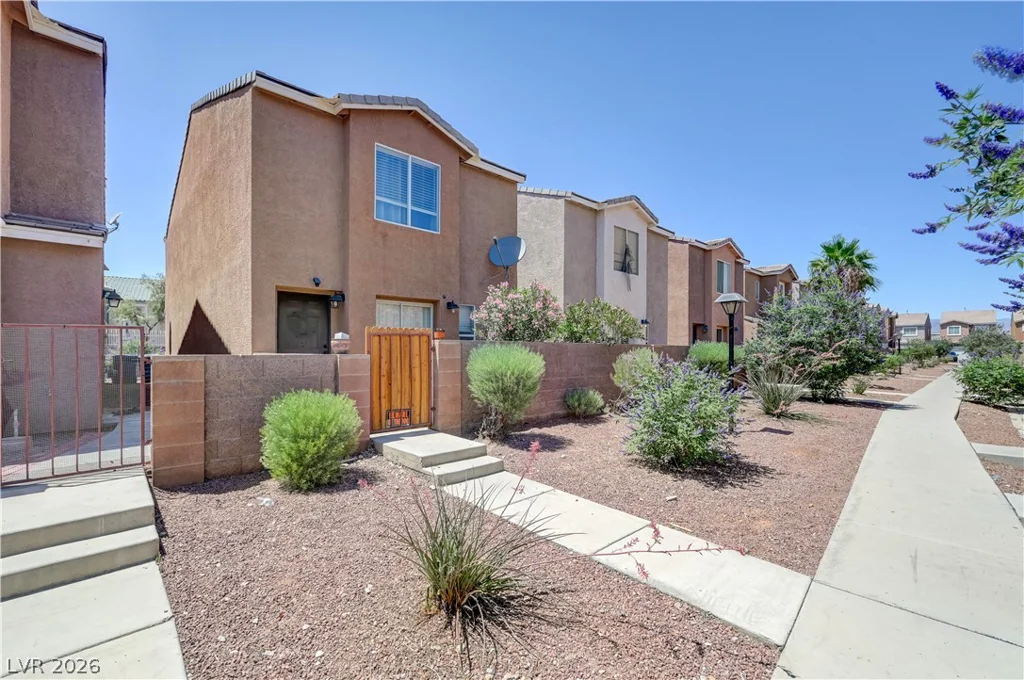 4096 Rocky Beach, Las Vegas, NV 89115