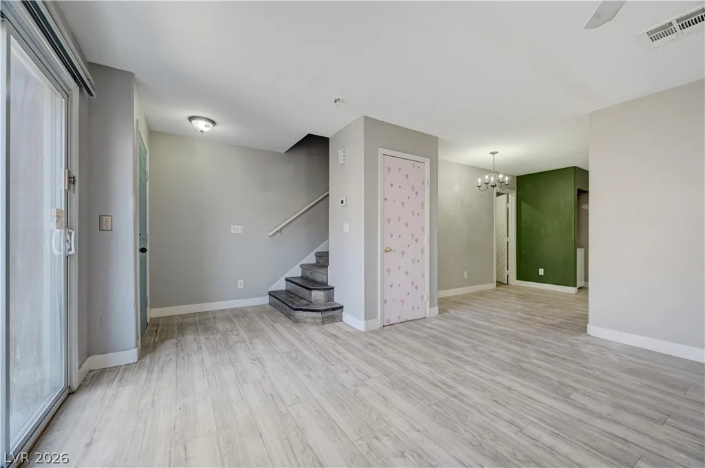 4096 Rocky Beach, Las Vegas, NV 89115