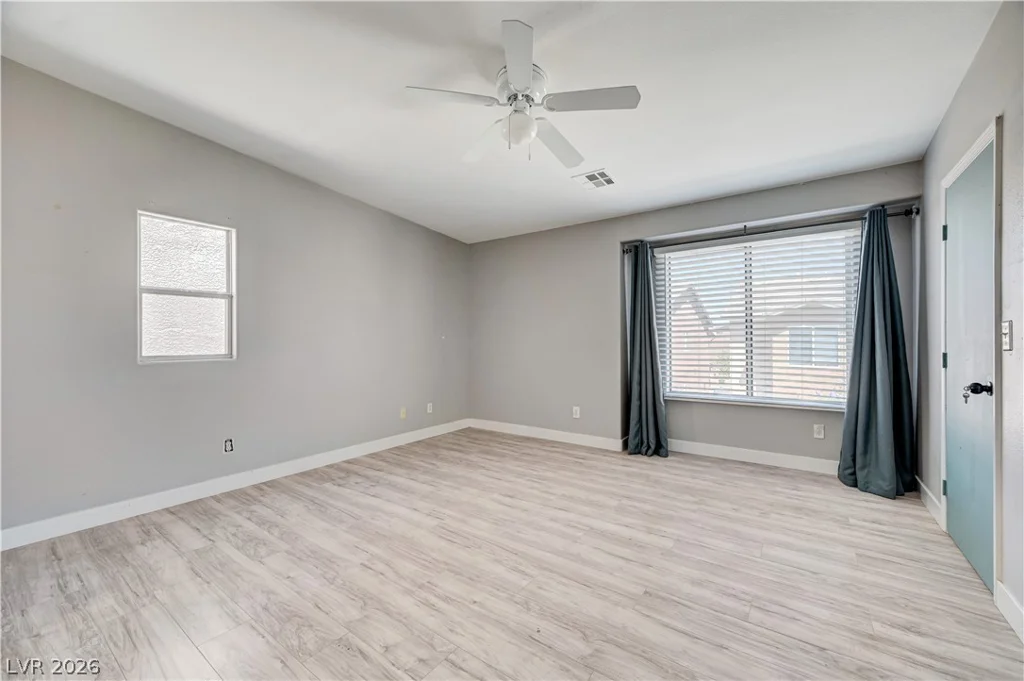 4096 Rocky Beach, Las Vegas, NV 89115