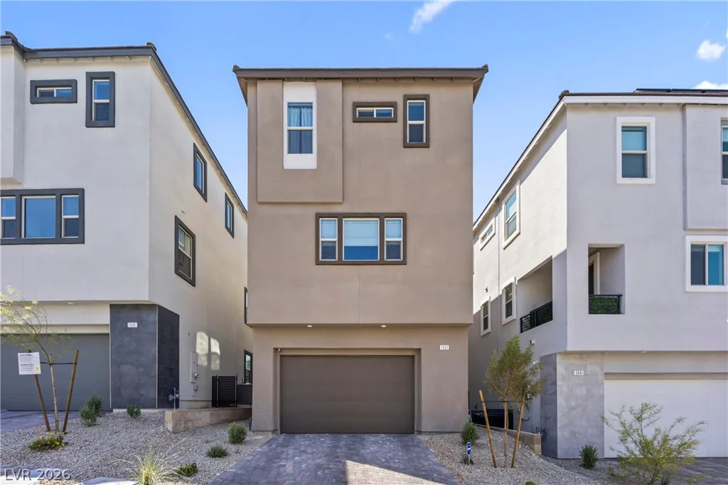 1537 Little Penguin, Las Vegas, NV 89138