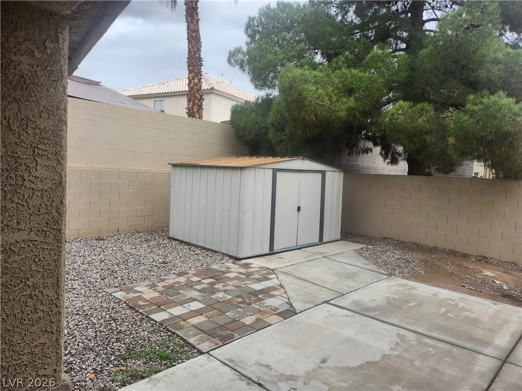 4013 Forest Knoll, Las Vegas, NV 89129