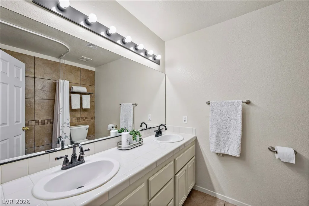 5424 Comchec, Las Vegas, NV 89108