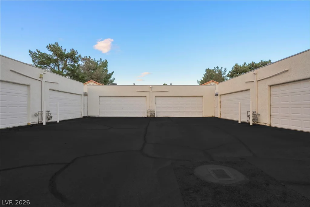 5424 Comchec, Las Vegas, NV 89108