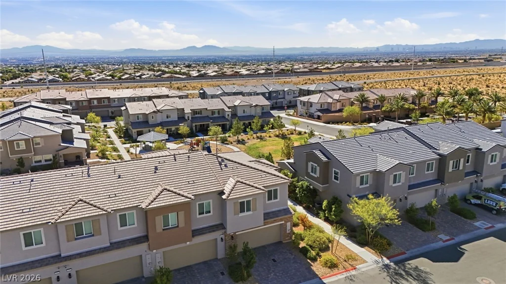 6138 Foxes Dale, Las Vegas, NV 89166