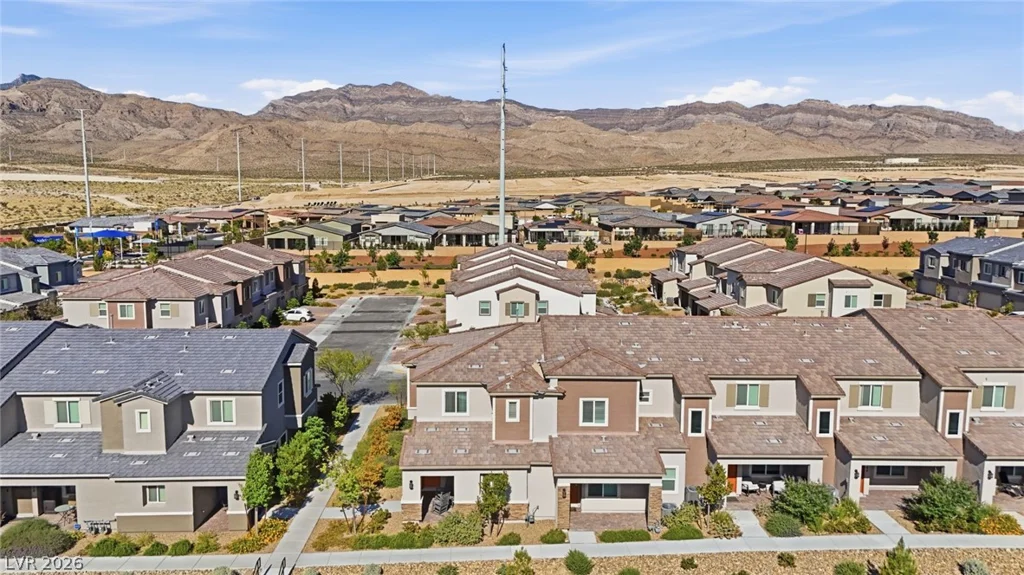 6138 Foxes Dale, Las Vegas, NV 89166