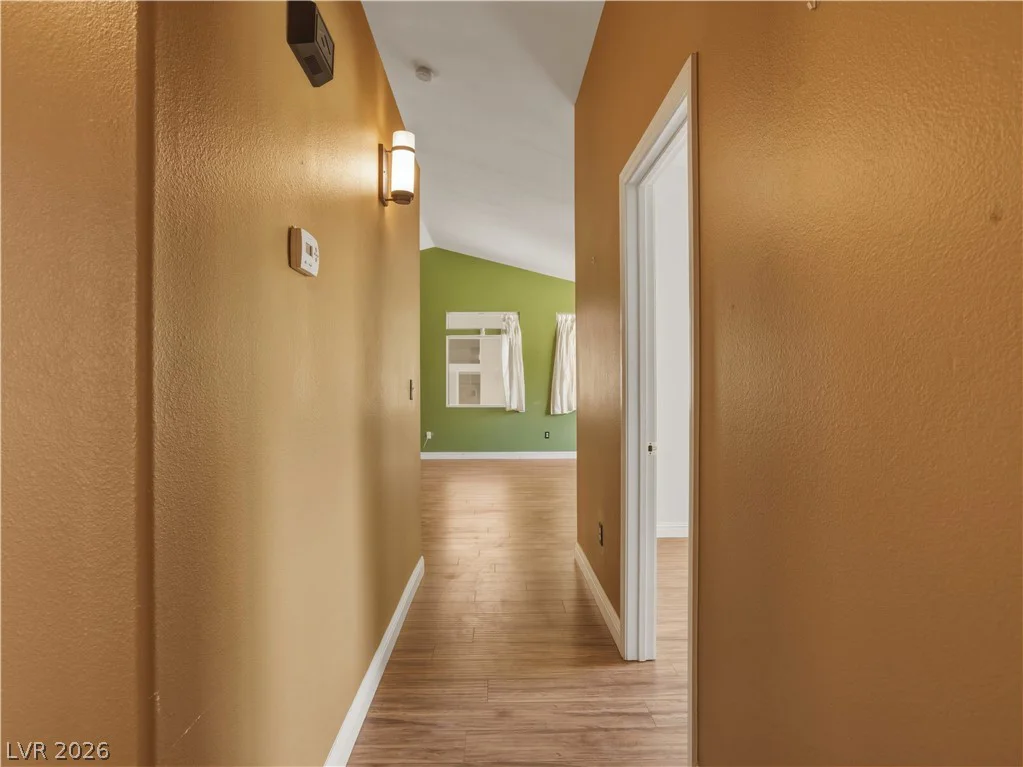 7736 White Grass, Las Vegas, NV 89131