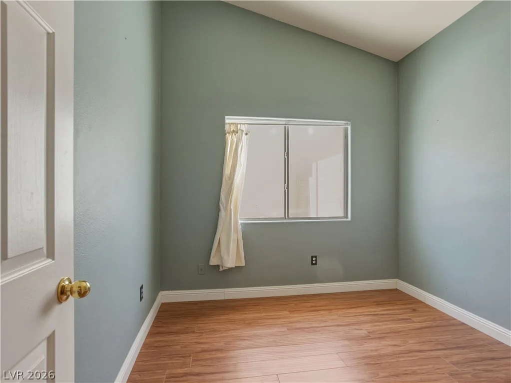 7736 White Grass, Las Vegas, NV 89131