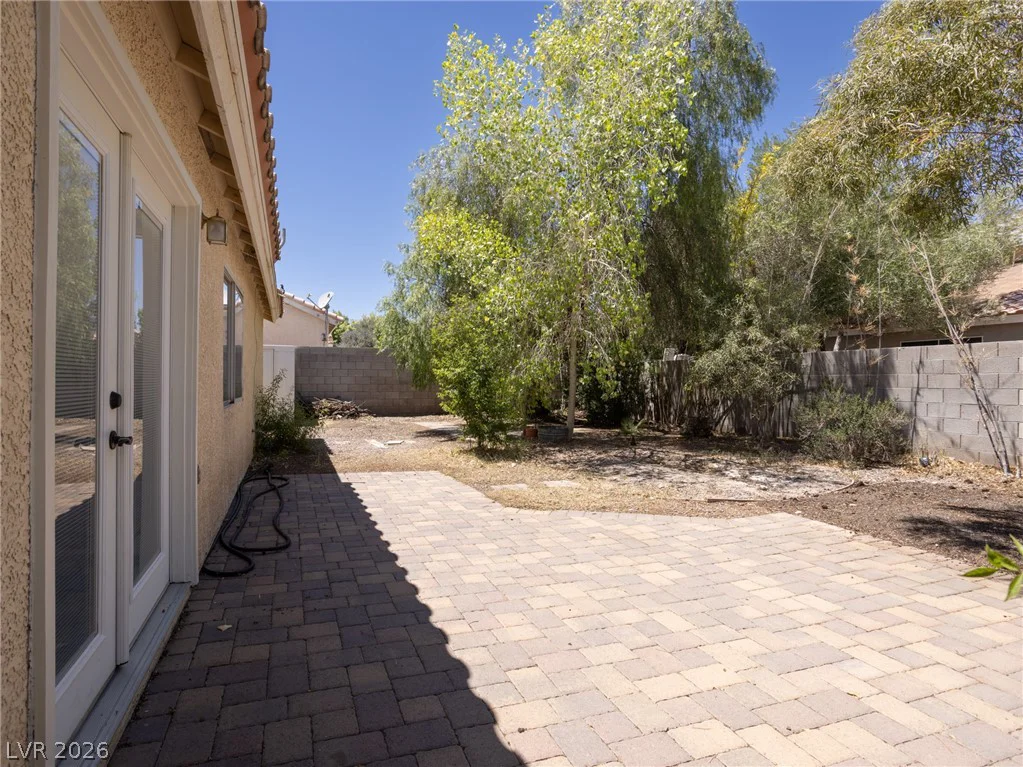7736 White Grass, Las Vegas, NV 89131