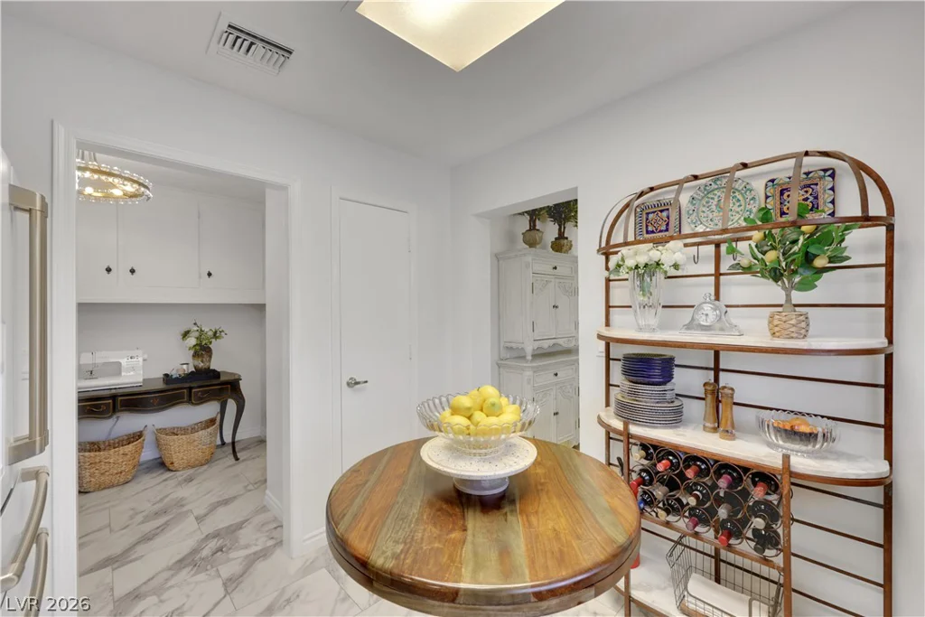 8613 Villa Ridge, Las Vegas, NV 89134