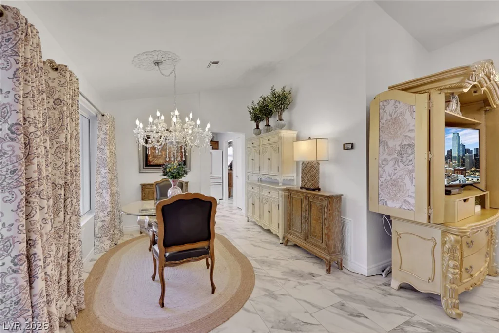 8613 Villa Ridge, Las Vegas, NV 89134