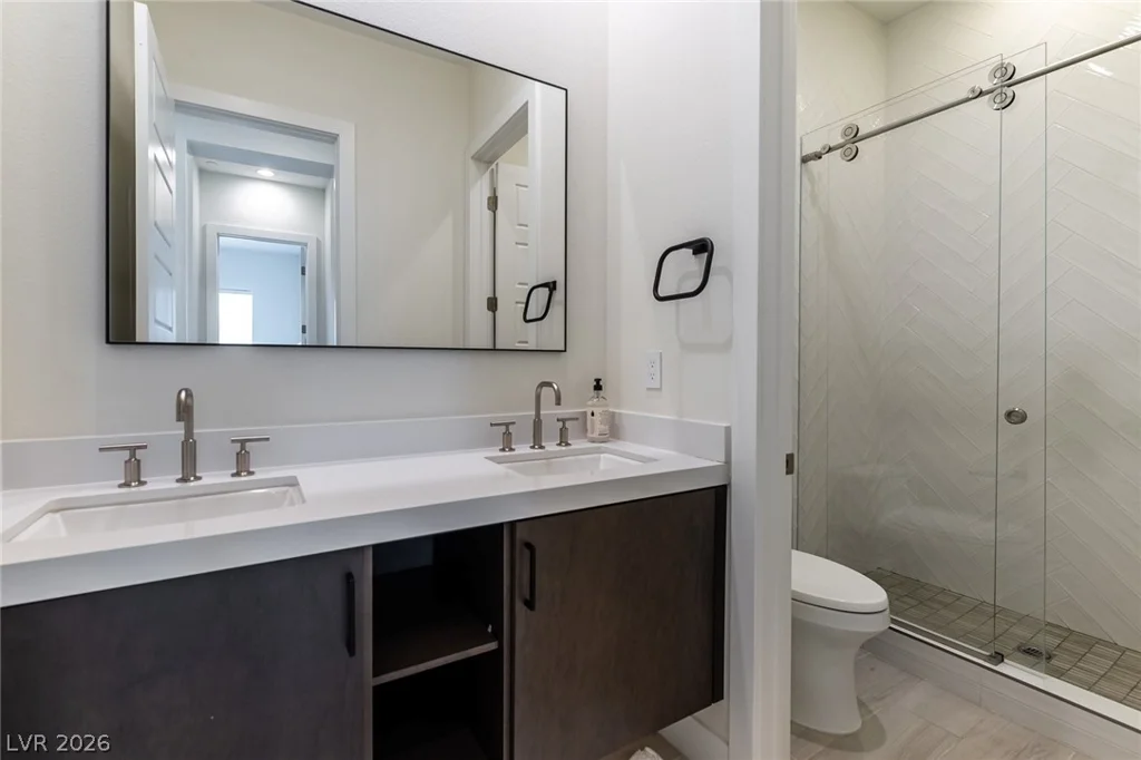 11280 Granite Ridge, Las Vegas, NV 89135