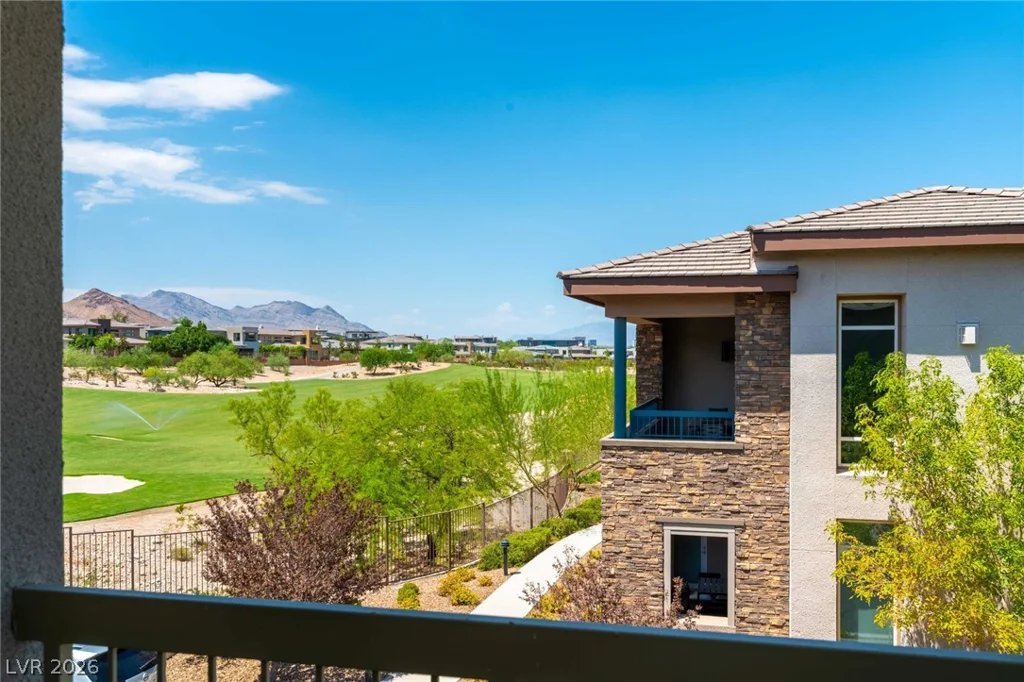 11280 Granite Ridge, Las Vegas, NV 89135