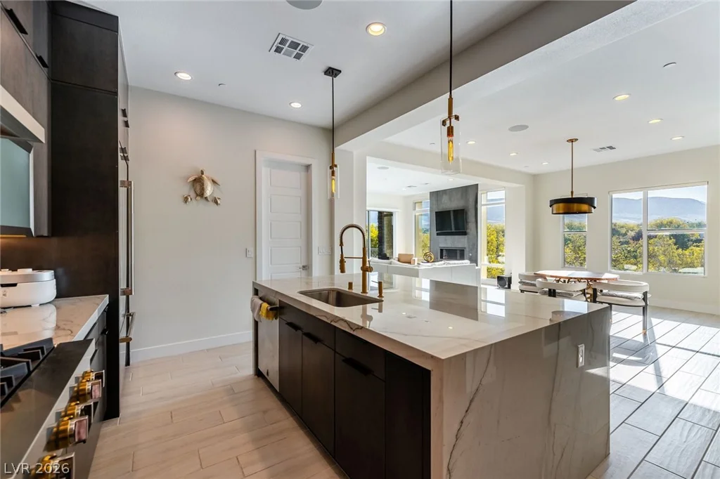 11280 Granite Ridge, Las Vegas, NV 89135