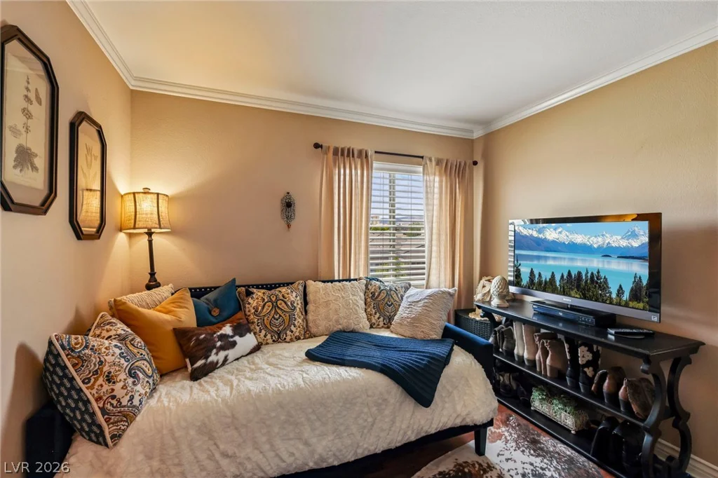10528 India Hawthorn, Las Vegas, NV 89144