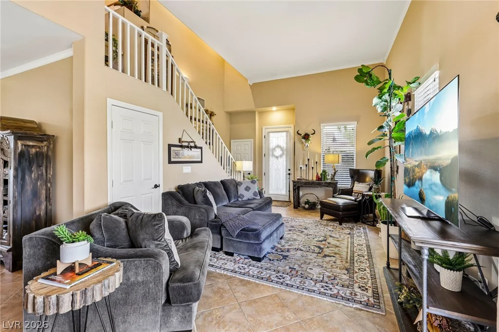 10528 India Hawthorn, Las Vegas, NV 89144