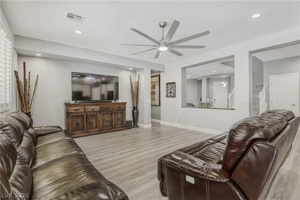 6103 Sundown Crest, Las Vegas, NV 89113