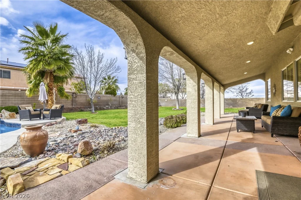 6103 Sundown Crest, Las Vegas, NV 89113