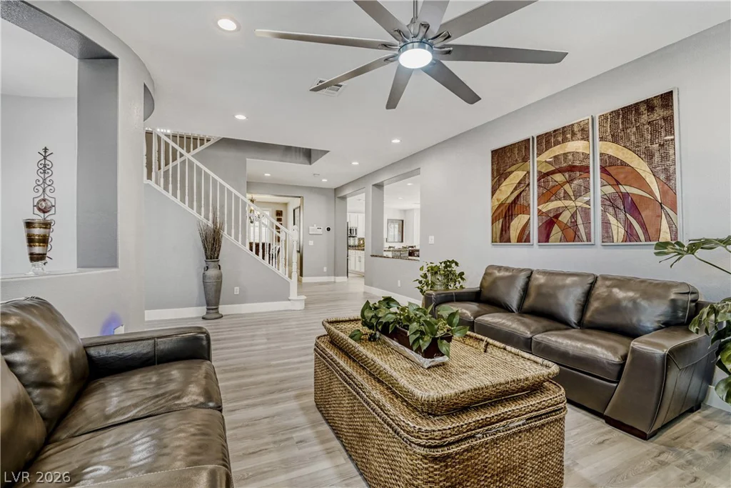 6103 Sundown Crest, Las Vegas, NV 89113
