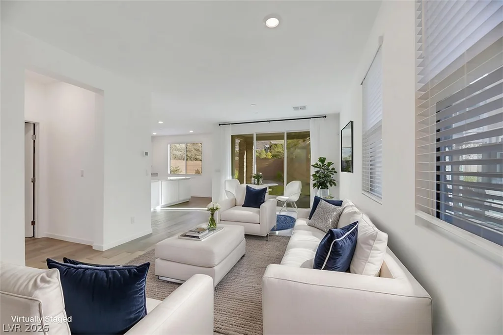 12 Vicolo Loren, Henderson, NV 89011