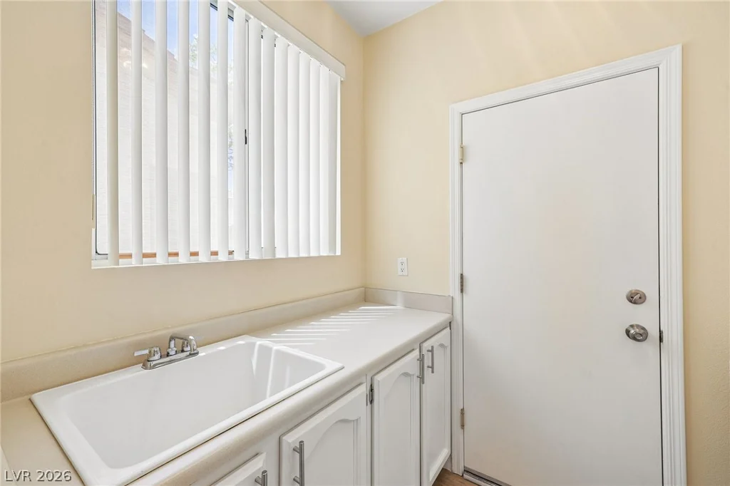 432 Piute Valley, Henderson, NV 89012