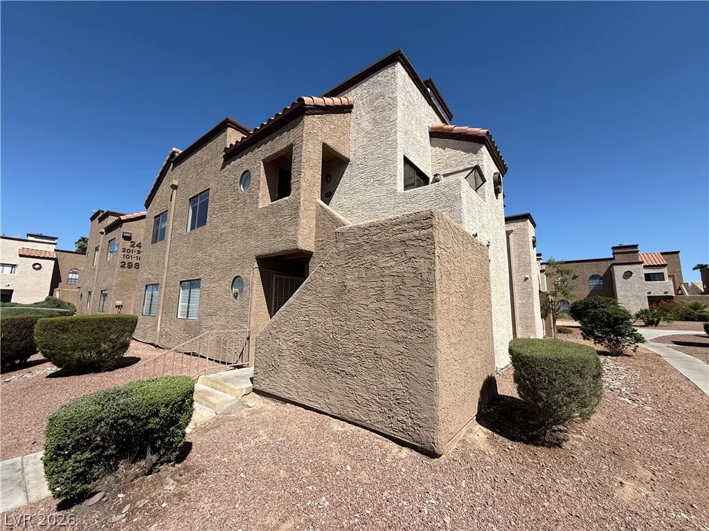 2982 Juniper Hills, Las Vegas, NV 89142